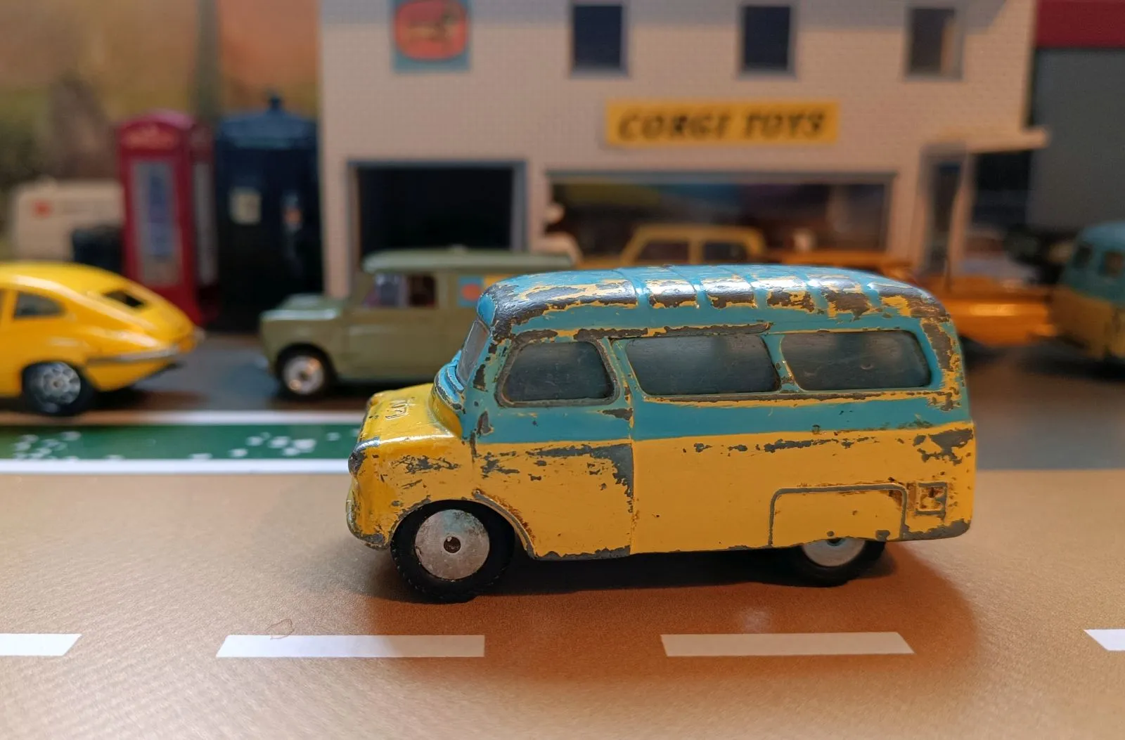 404 Bedford Dormobile Mk II *rare edition* (1)