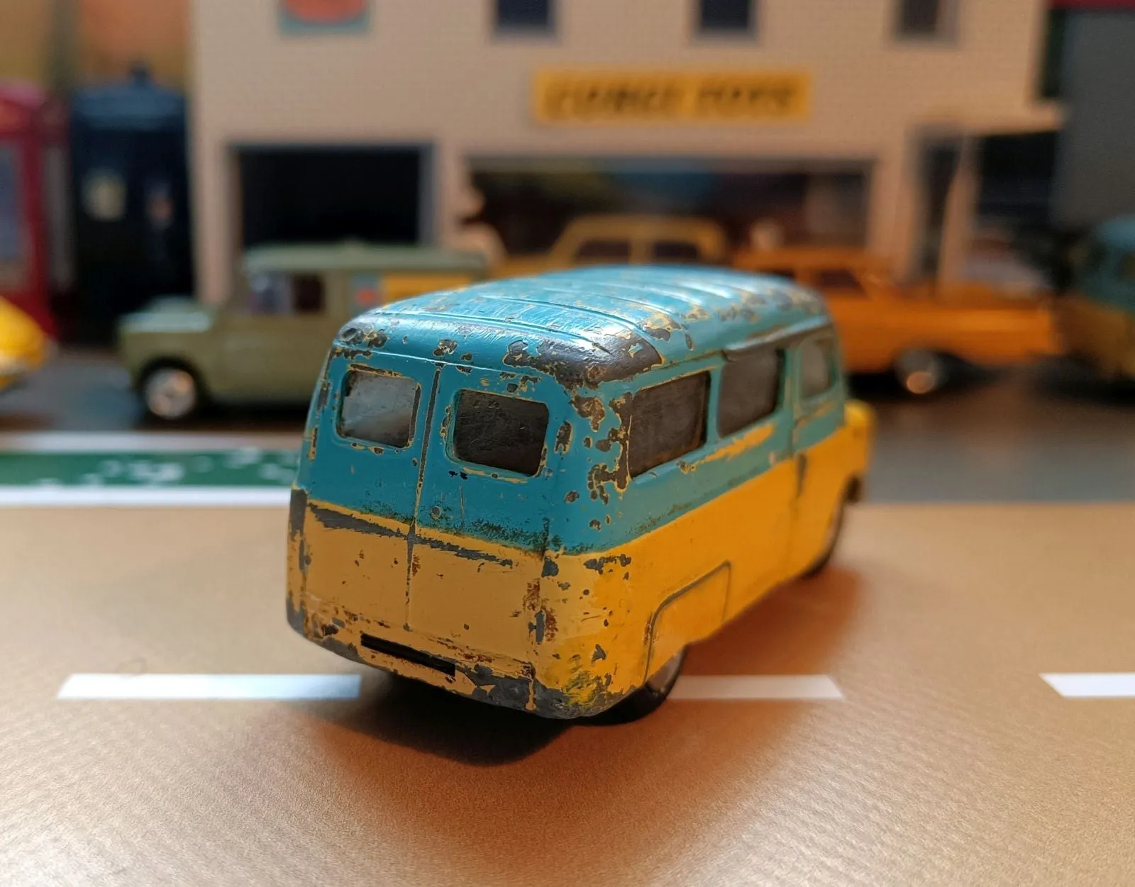 404 Bedford Dormobile Mk II *rare edition* (1)