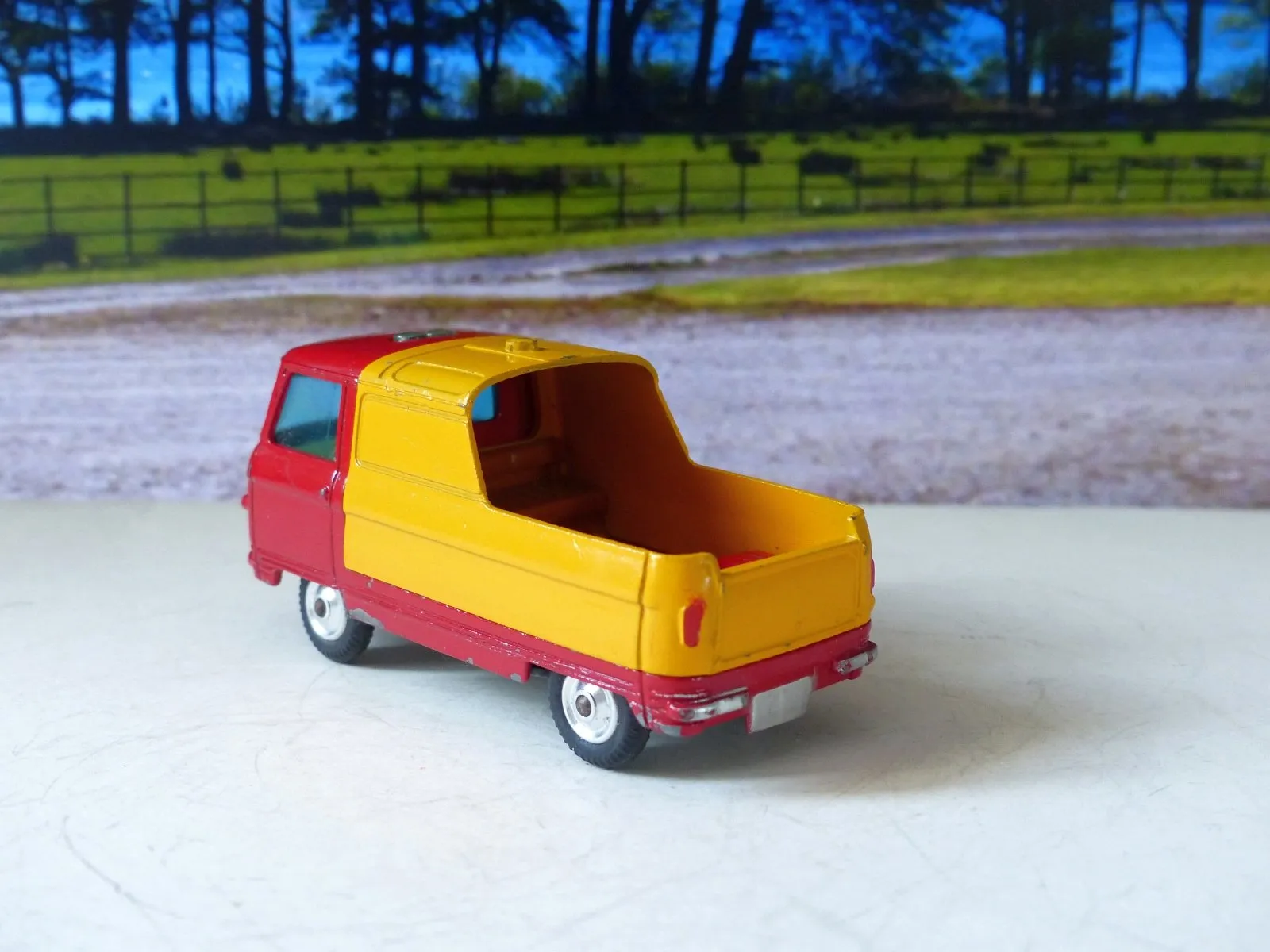 465 Commer Pick-up Truck