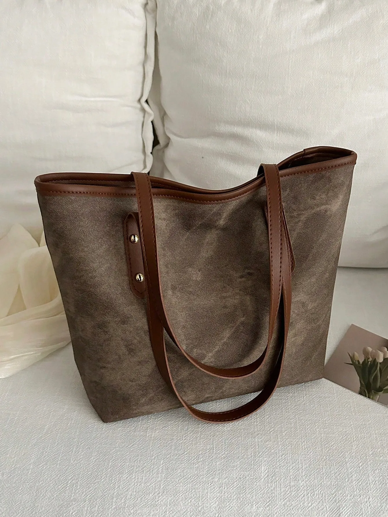 Blue PU Leather Rivet Decor Zipper Closure Large Capacity Simple And Versatile Tote Shoulder Bag