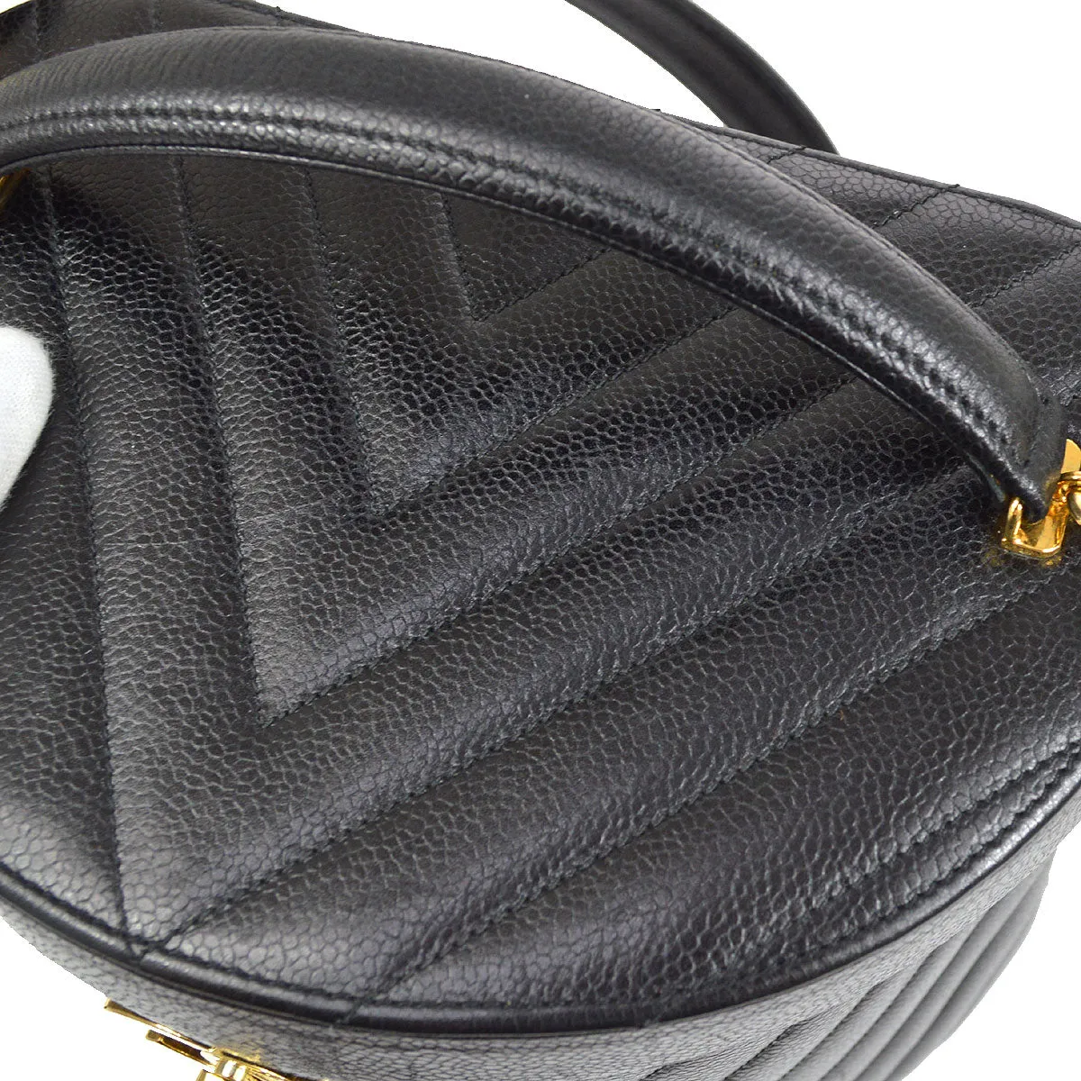 CHANEL 1996-1997 Black Caviar Chevron Vanity Handbag 63947