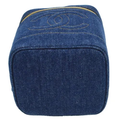 CHANEL 1996-1997 CC Logos Cosmetic Vanity Hand Bag Blue Denim ao07497