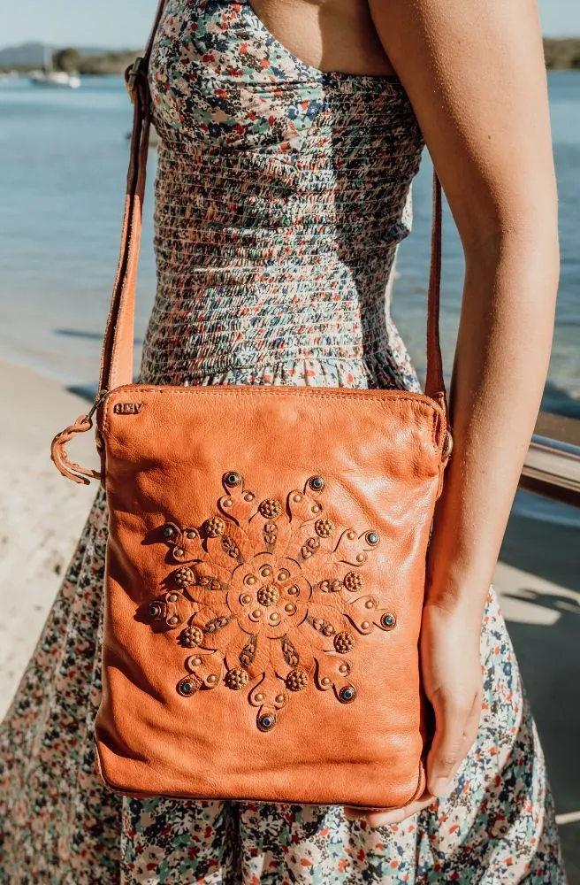 Wallis Crossbody Bag